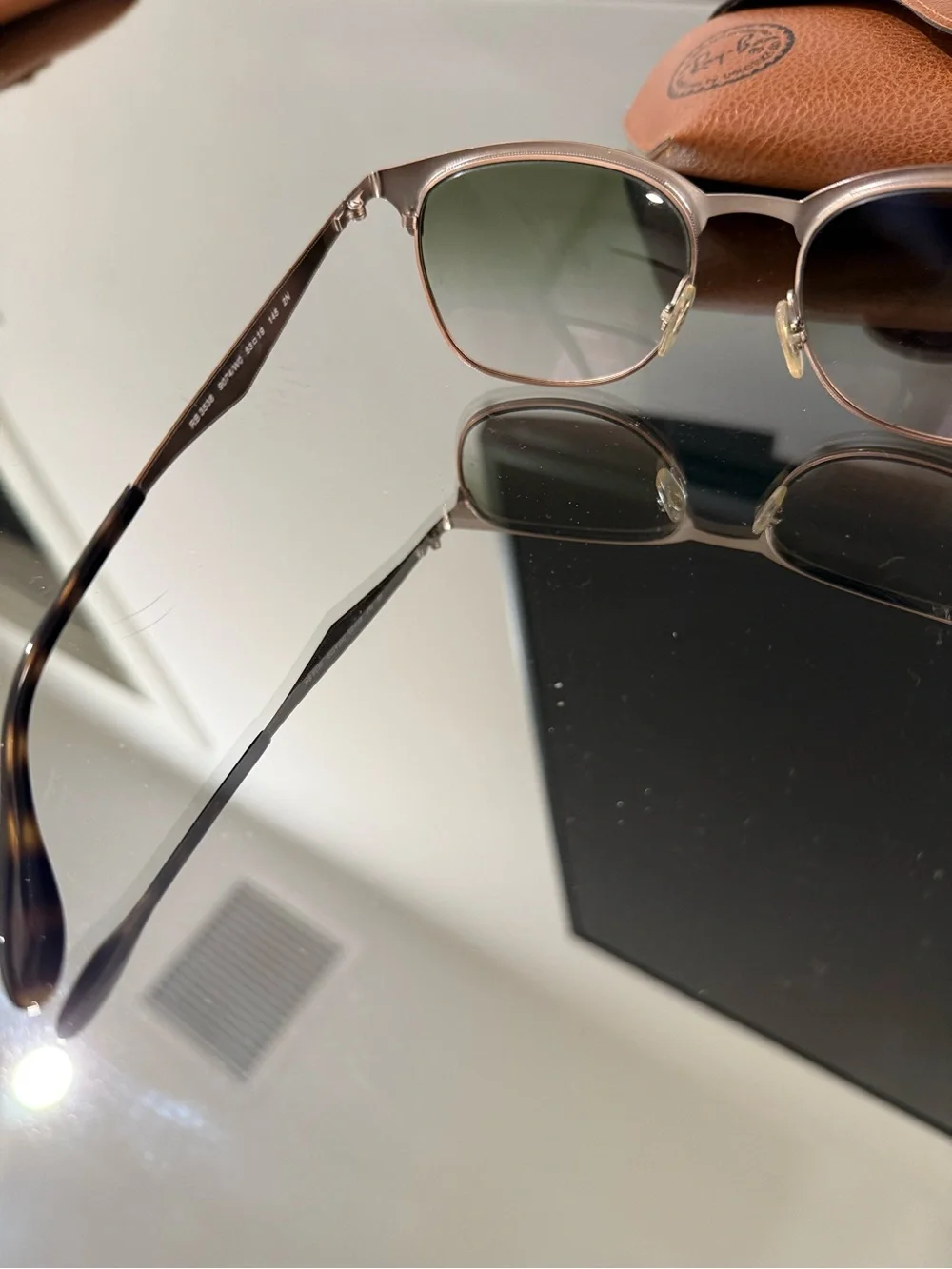 Ray-Ban Clubmaster Sunglasses in Burgundy with Green Lenses